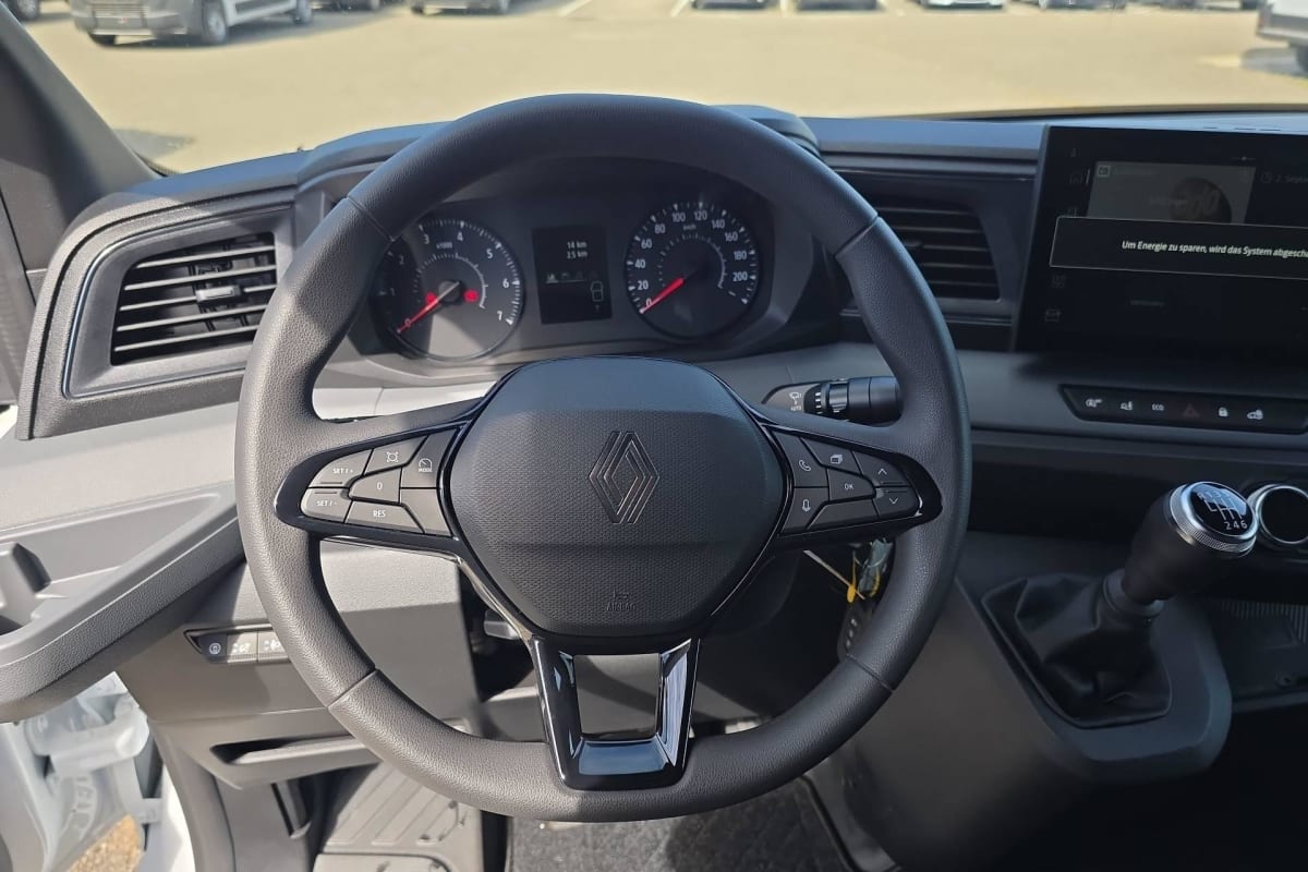 Renault Master Fourgon - Image 14