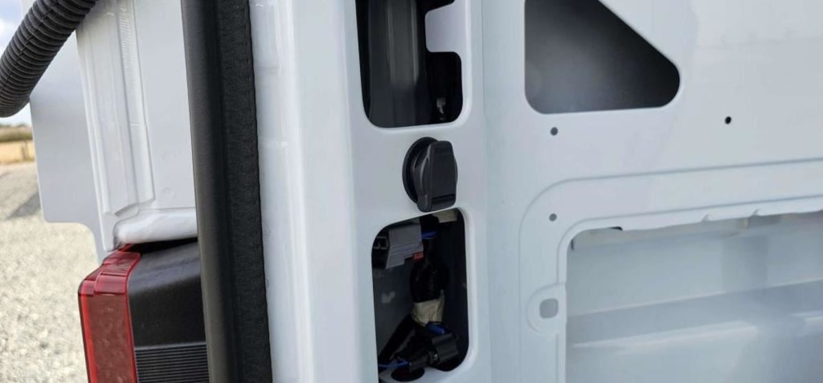 RENAULT MASTER V MASTER FGN TRAC 3T5 L2H2 BLUE DCI 170 EXTRA