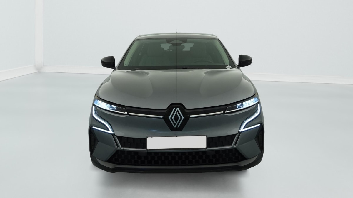 Renault Megane E-tech - Image 2