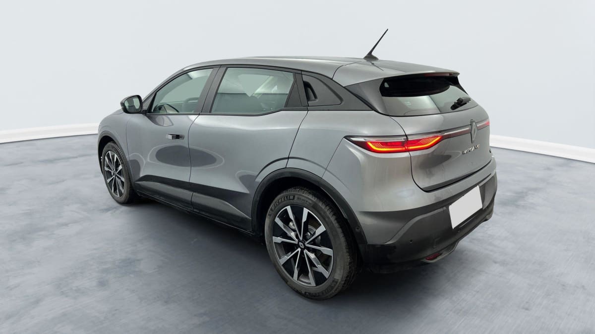 RENAULT MEGANE E-TECH ELECTRIQUE MEGANE E-TECH 130 CH AUTONOMIE CONFORT GSR2 EVOLUTION