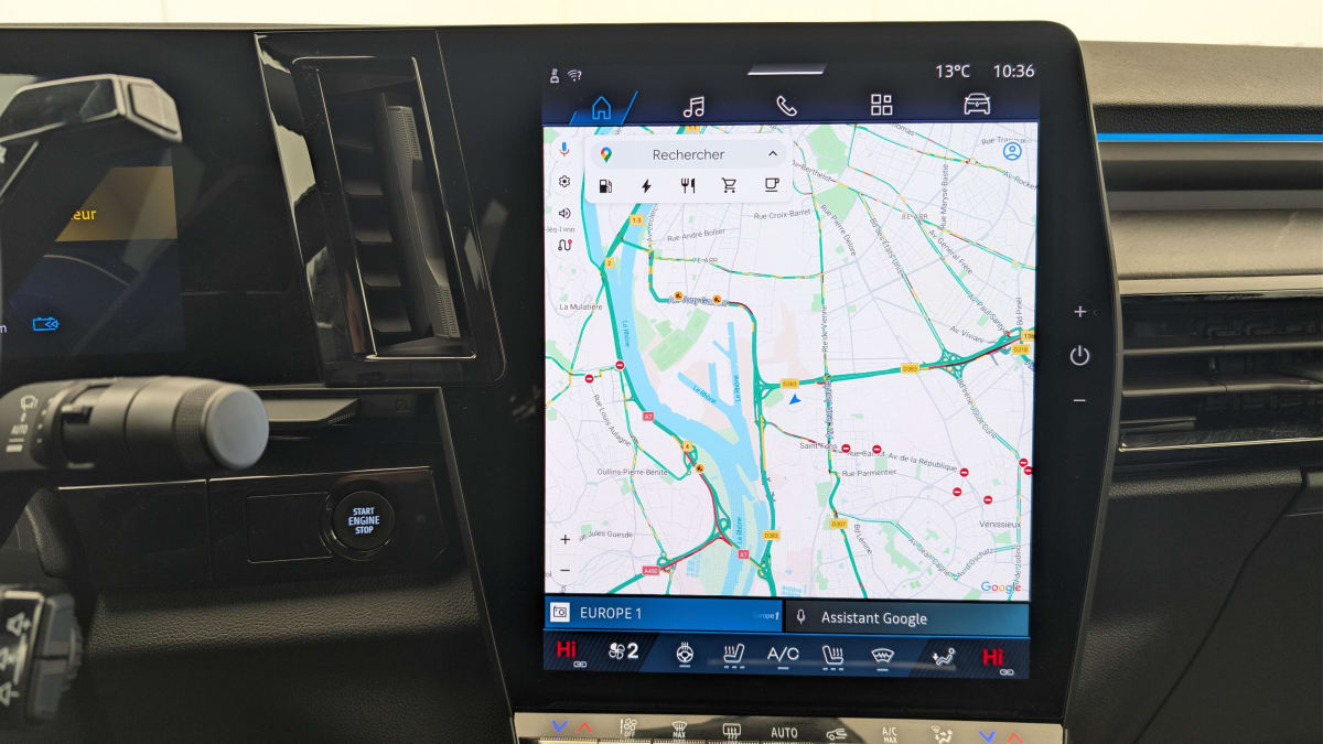 Renault Rafale - Image 17