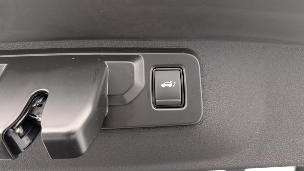 Renault Rafale - Image 21