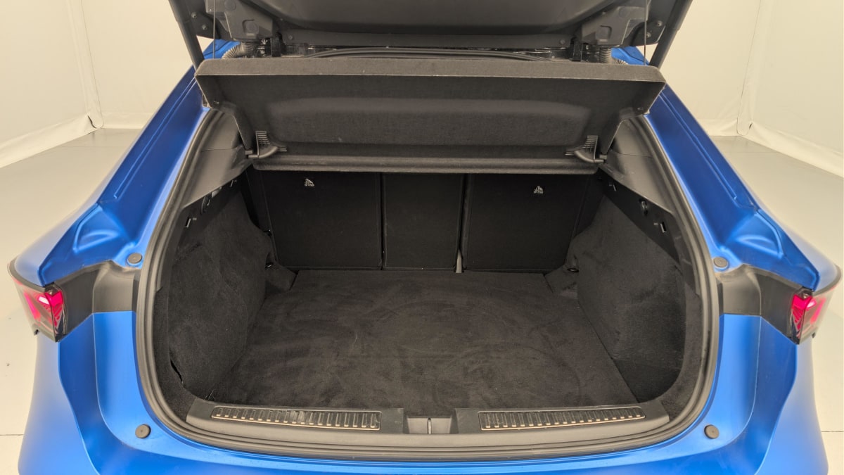 Renault Rafale - Image 11