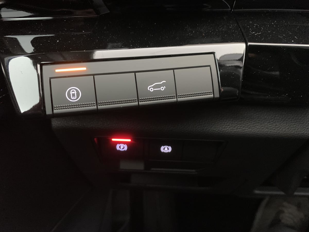 Renault Rafale - Image 20