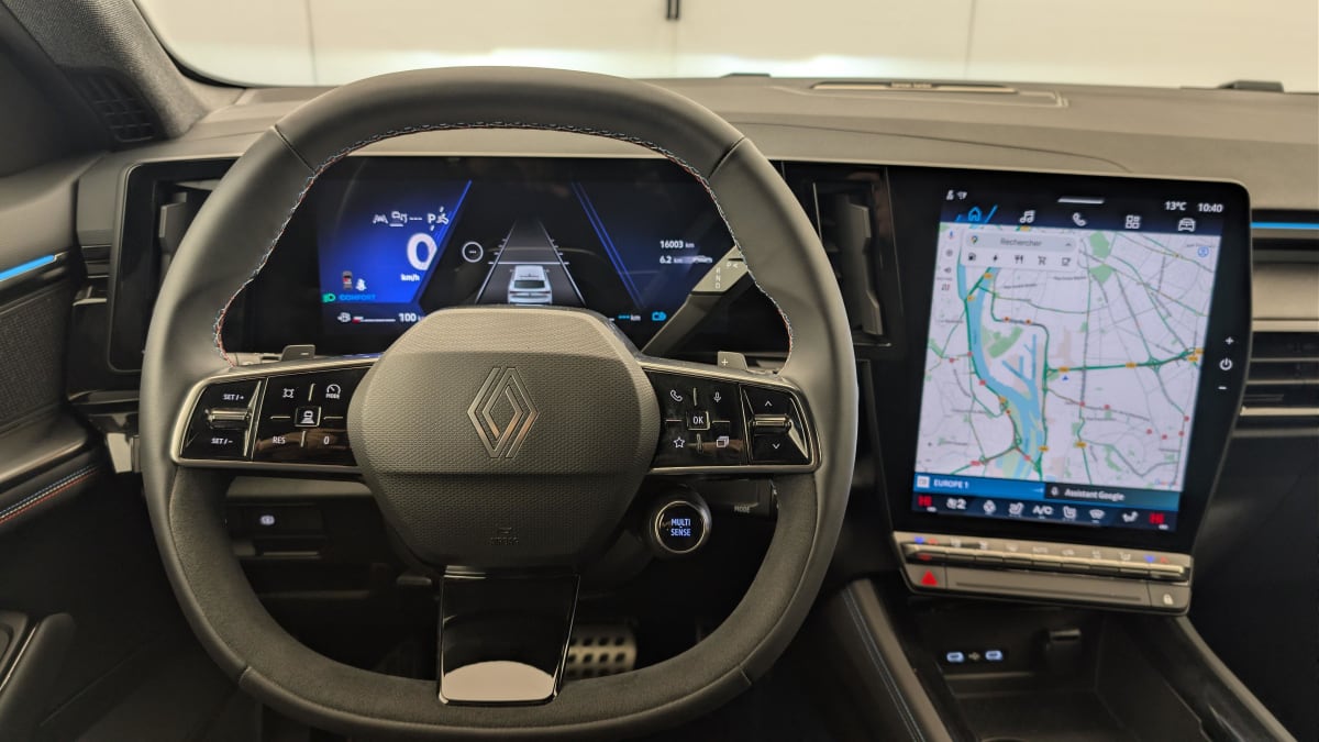 Renault Rafale - Image 14