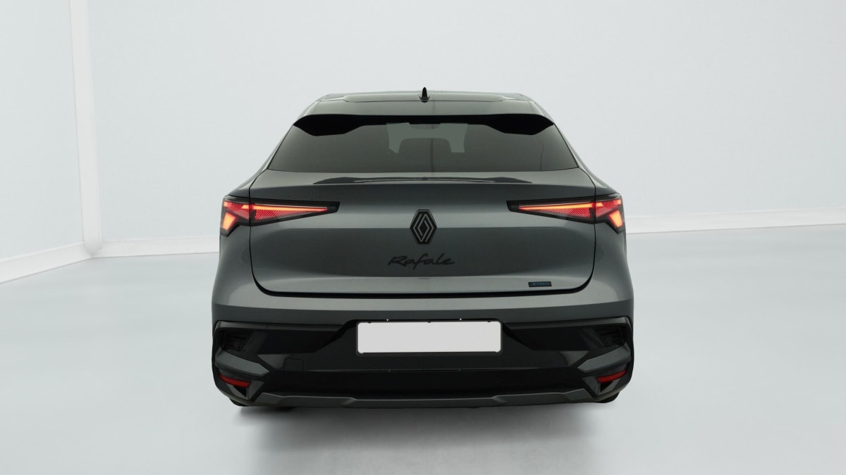 Renault Rafale - Image 6