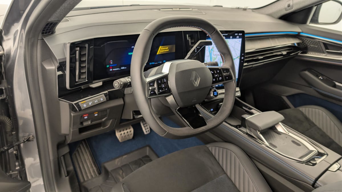 Renault Rafale - Image 15