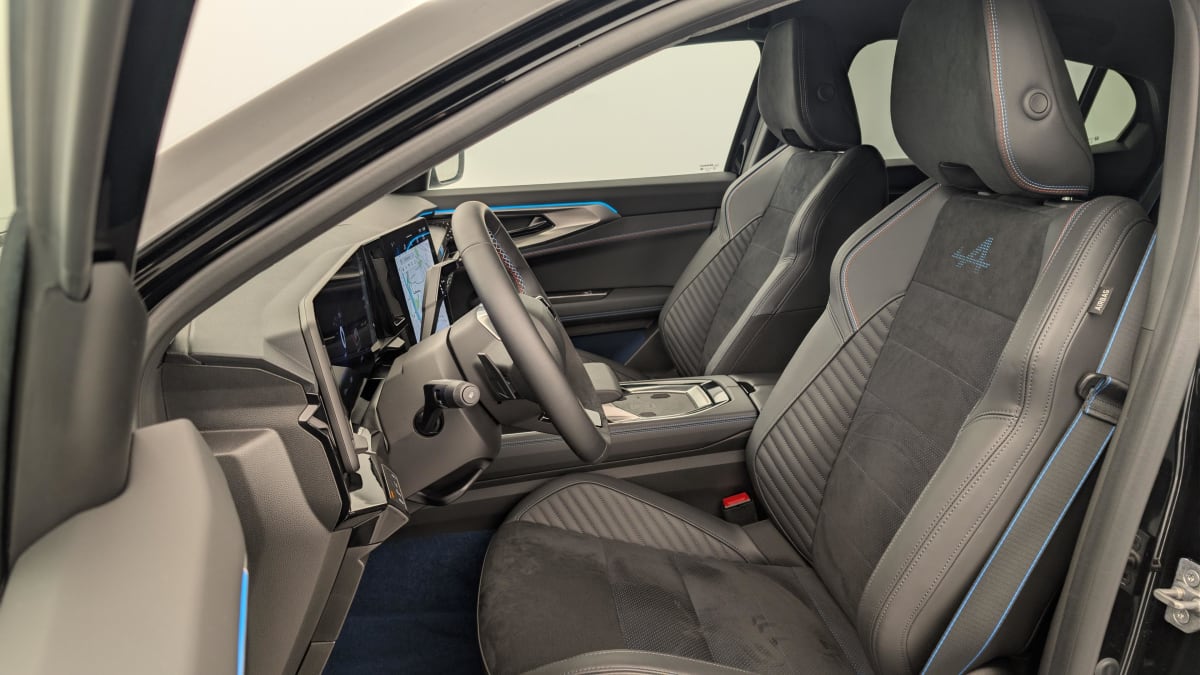 Renault Rafale - Image 16