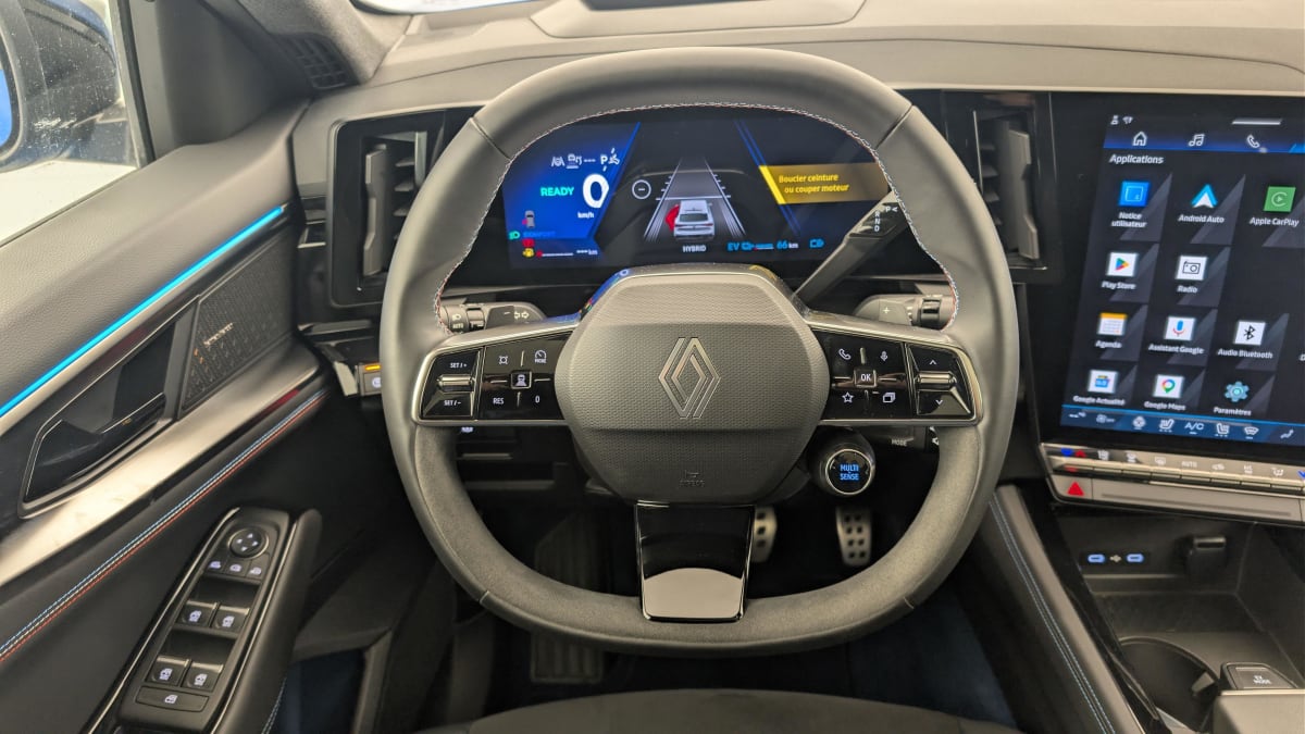 Renault Rafale - Image 14