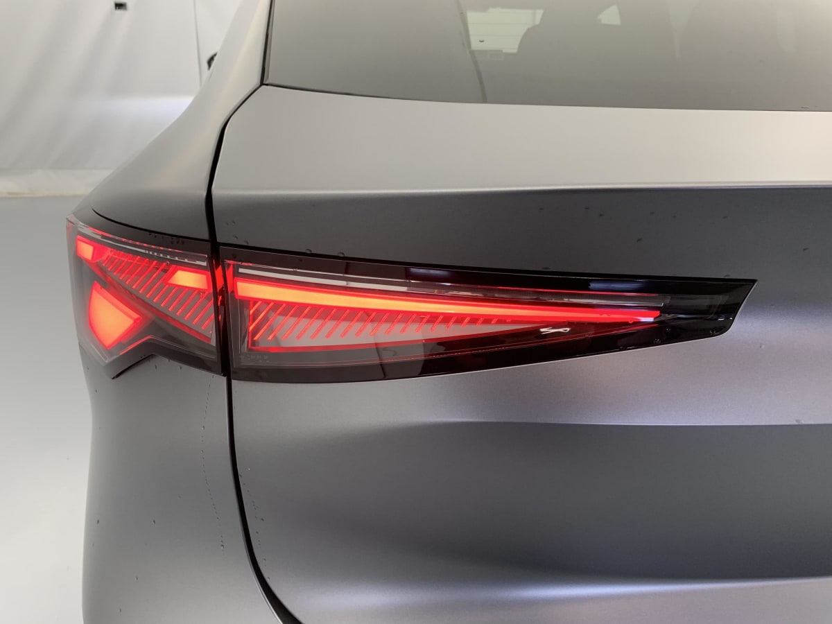 Renault Rafale - Image 11