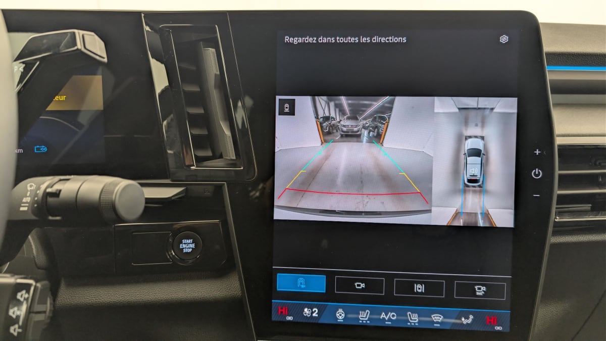 Renault Rafale - Image 18