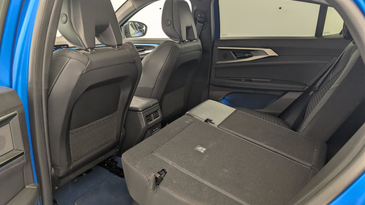 Renault Rafale - Image 12