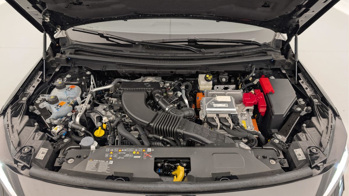 Renault Rafale - Image 24