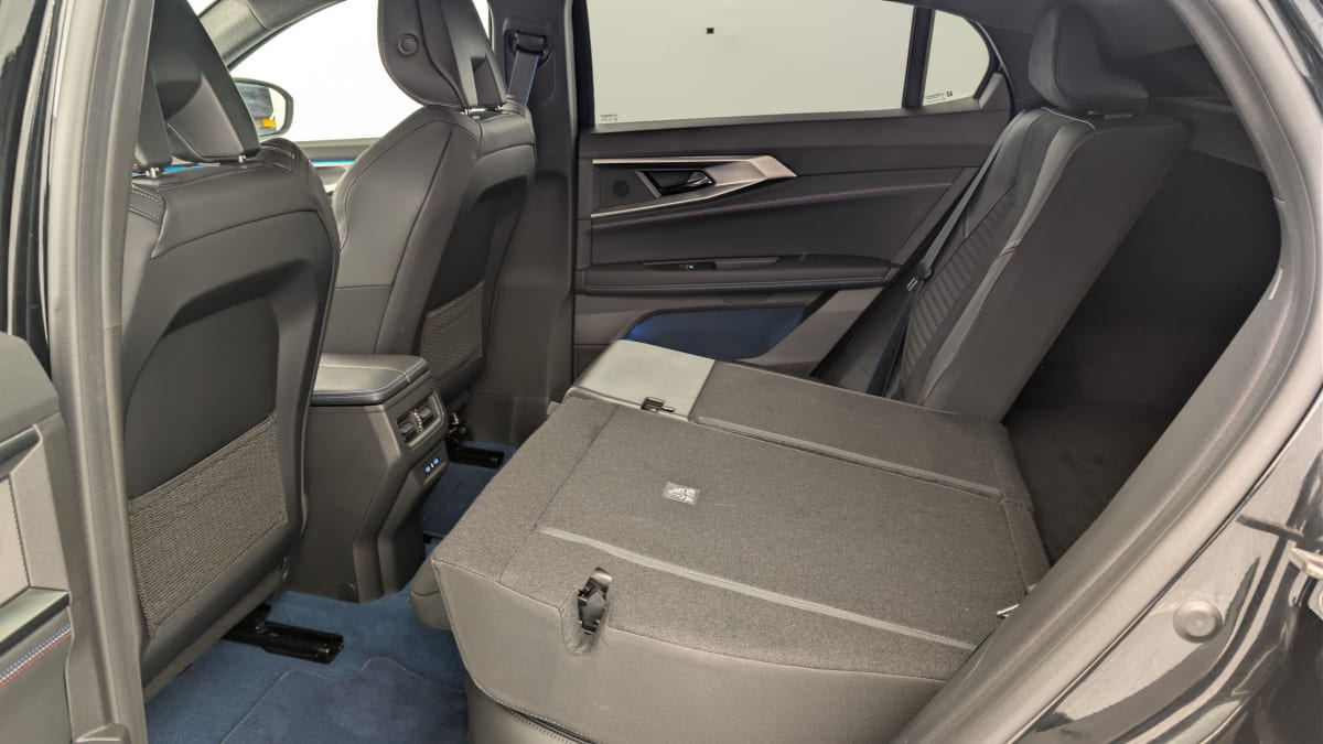 Renault Rafale - Image 12