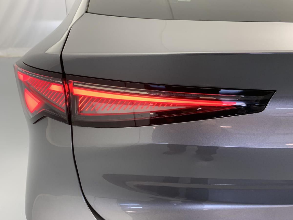 Renault Rafale - Image 11