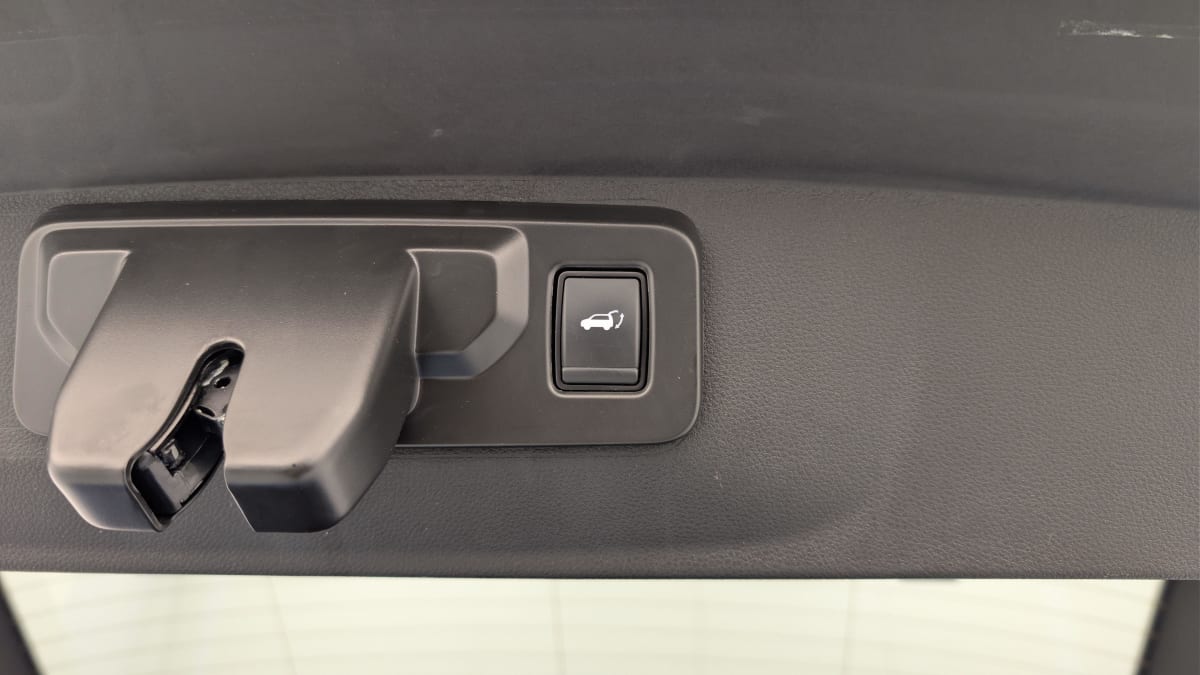 Renault Rafale - Image 22