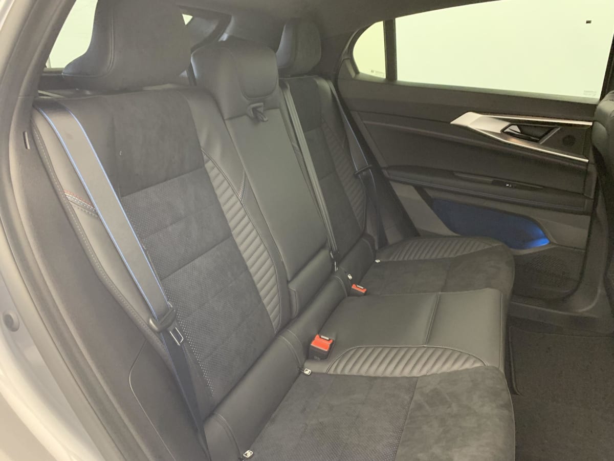 Renault Rafale - Image 10