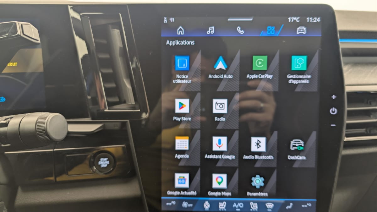 Renault Rafale - Image 19