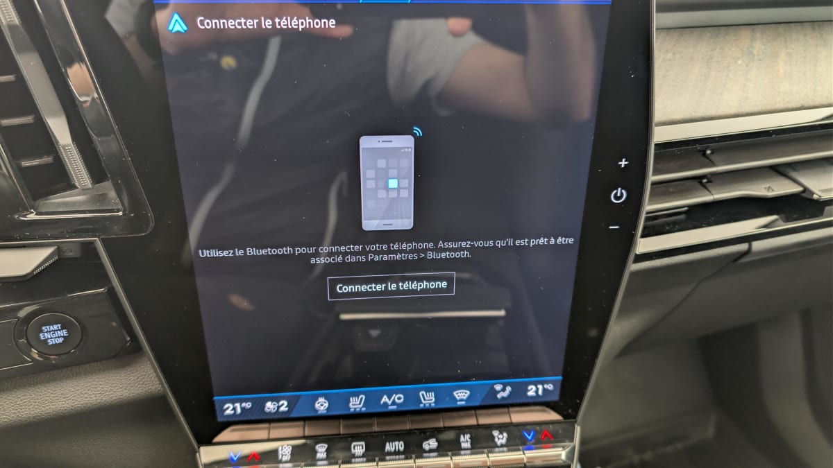 Renault Rafale - Image 17