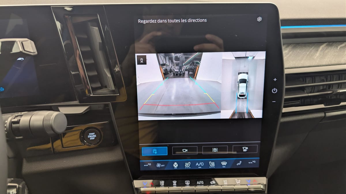 Renault Rafale - Image 18