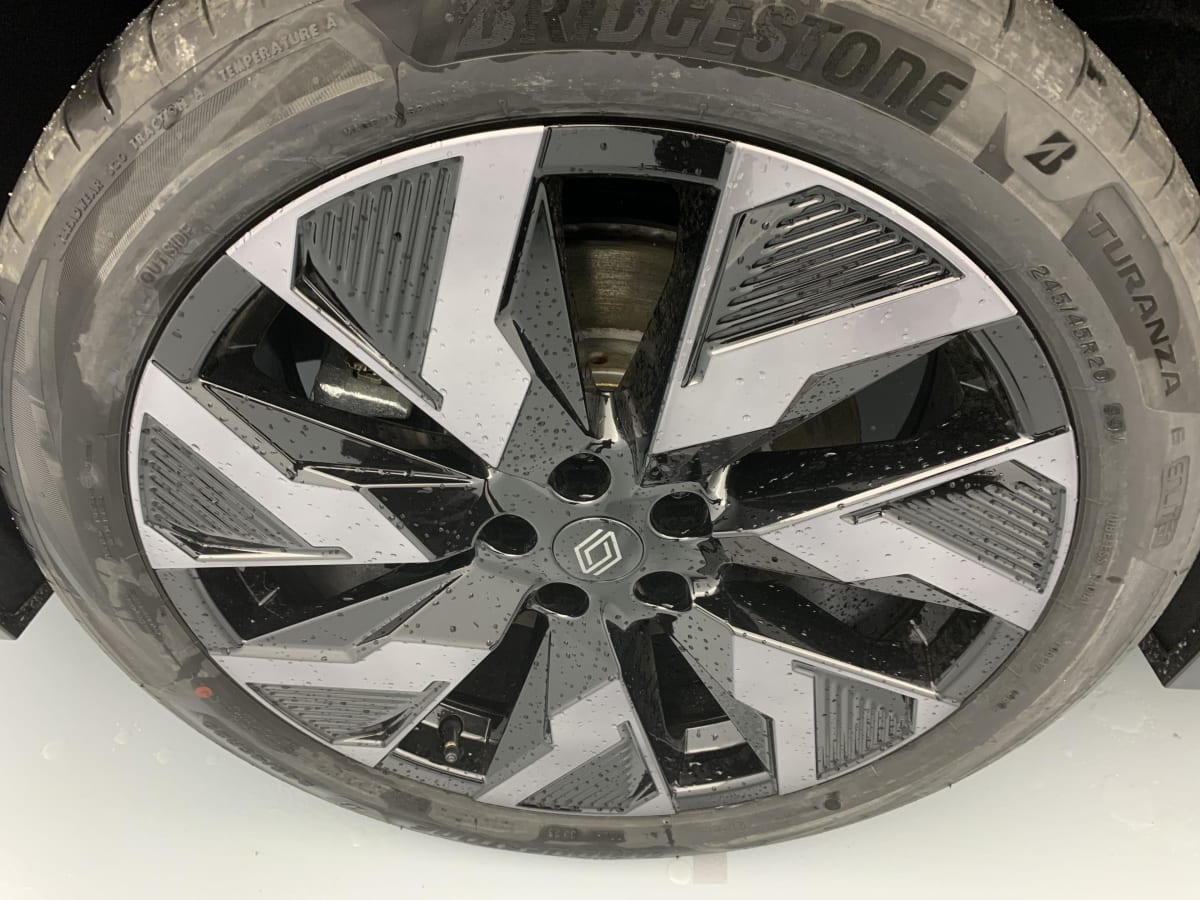 Renault Rafale - Image 24