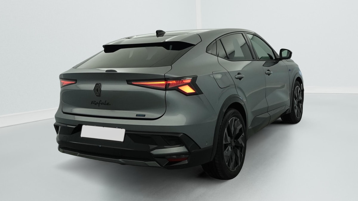 Renault Rafale - Image 7