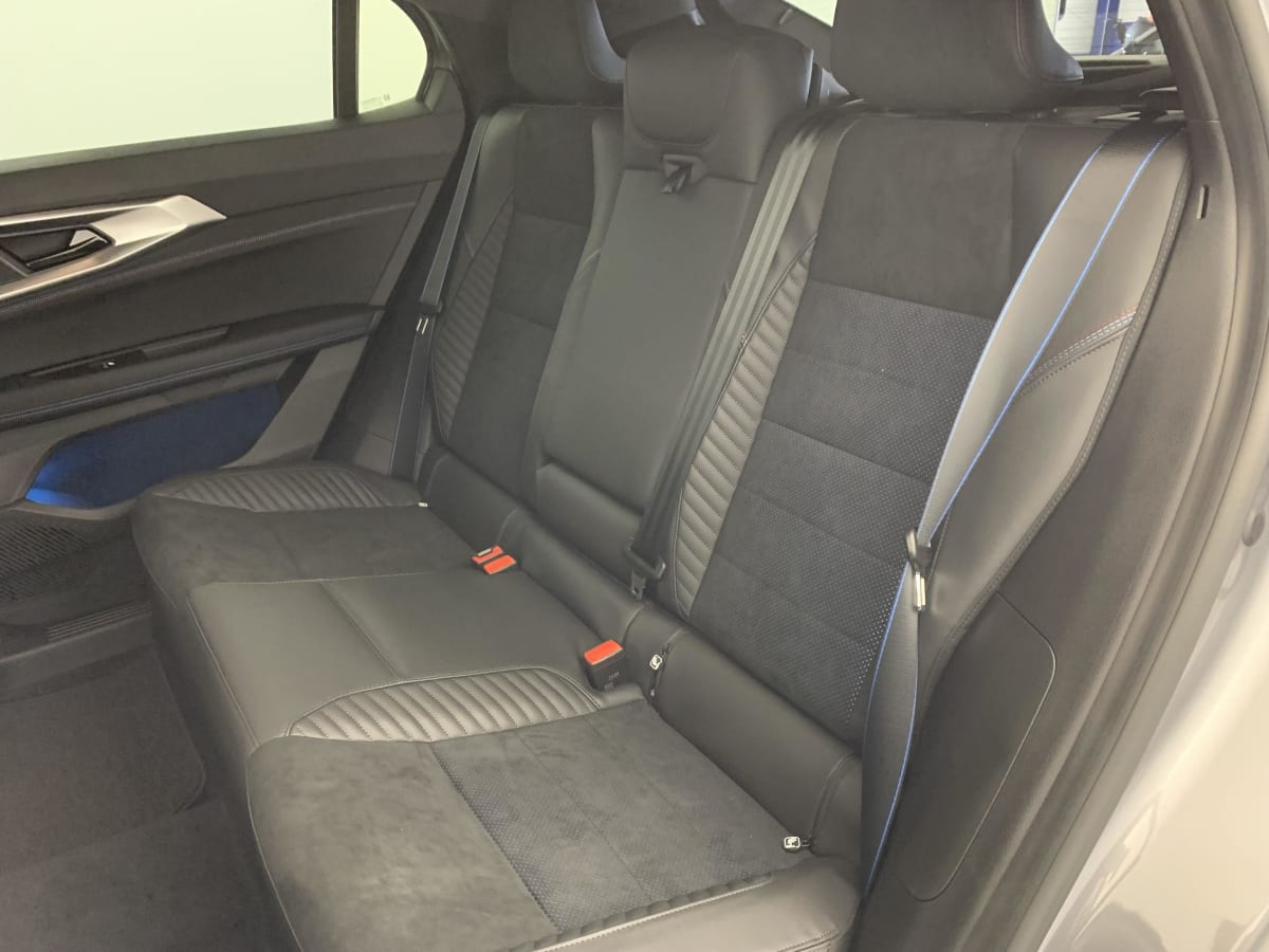 Renault Rafale - Image 21