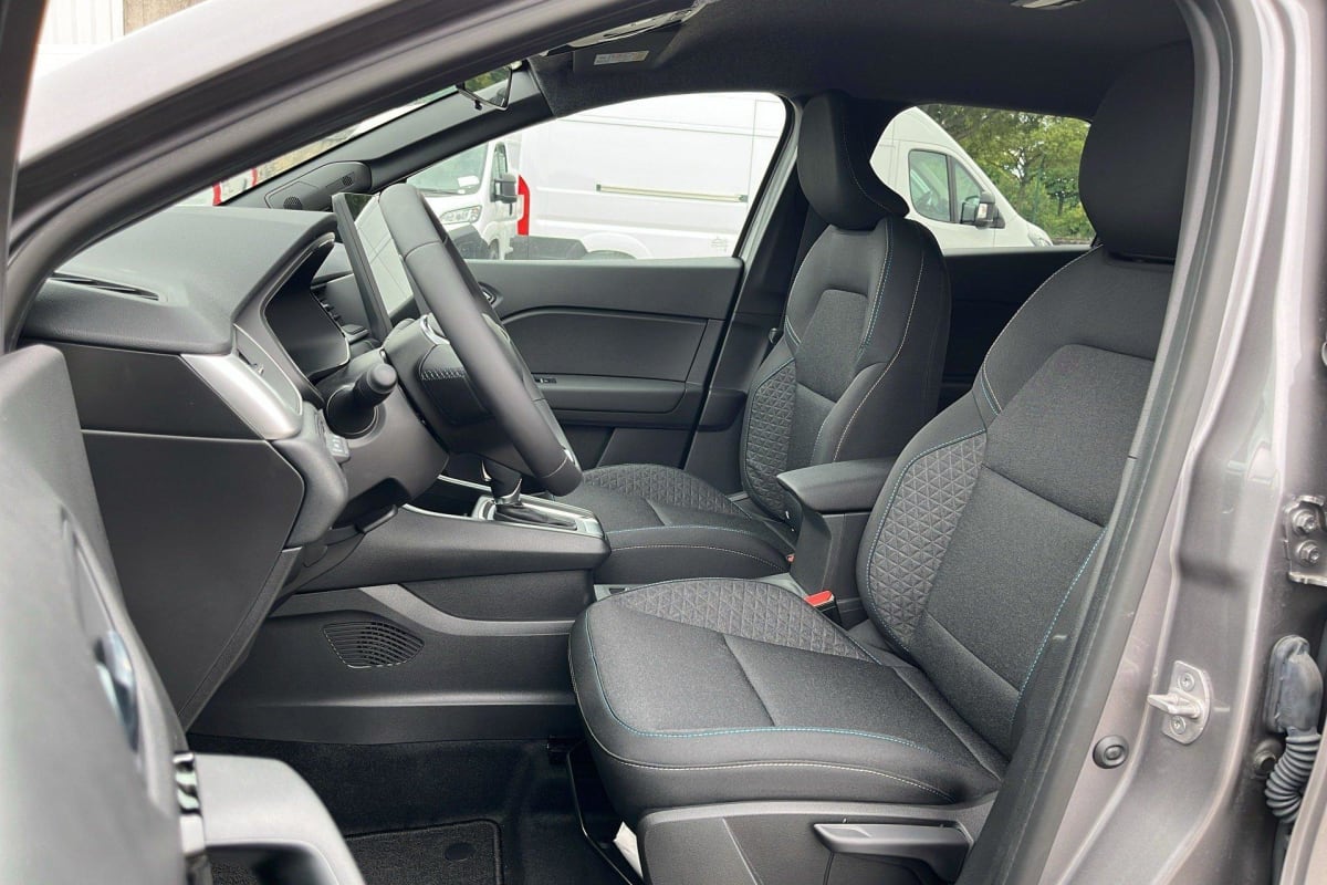 RENAULT SYMBIOZ E-TECH FULL HYBRID 145 EVOLUTION