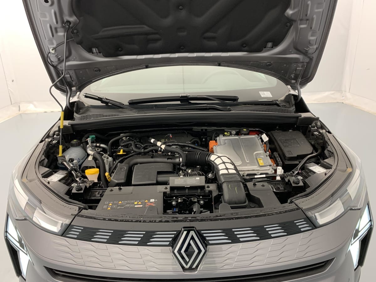 Renault SYMBIOZ - Image 25