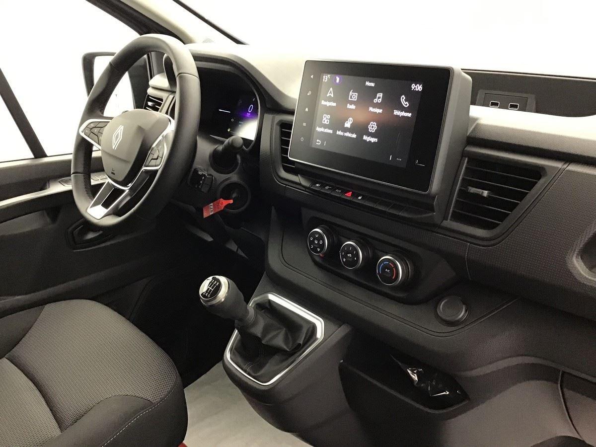 RENAULT TRAFIC L2H1 ADVANCE 2.0 DCI 150