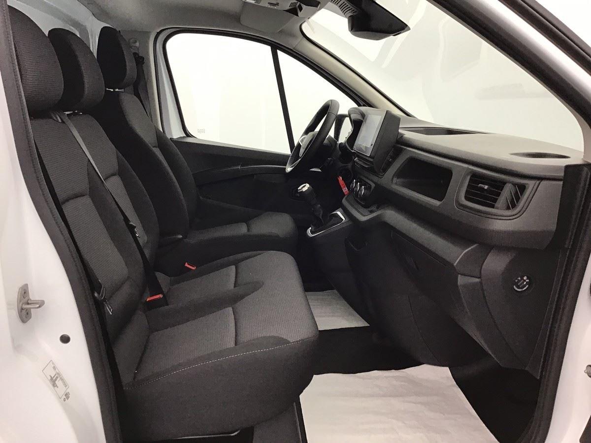 RENAULT TRAFIC L2H1 ADVANCE 2.0 DCI 150
