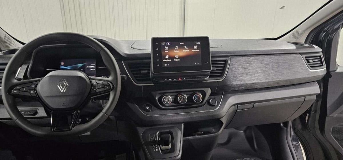 RENAULT TRAFIC TRAFIC BLUE DCI 150 AUTO GRAND EVOLUTION