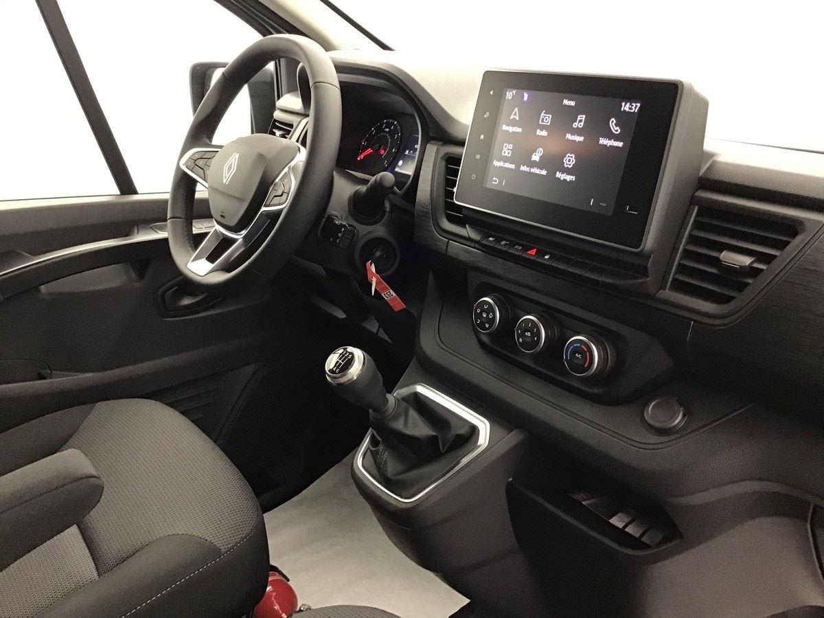 RENAULT TRAFIC L2H1 ADVANCE 2.0 BLUE DCI 130