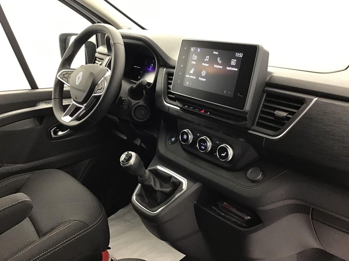RENAULT TRAFIC L2H1 EXTRA 2.0 DCI 170