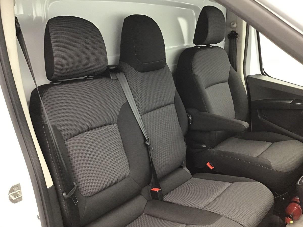 RENAULT TRAFIC L2H1 ADVANCE 2.0 BLUE DCI 150