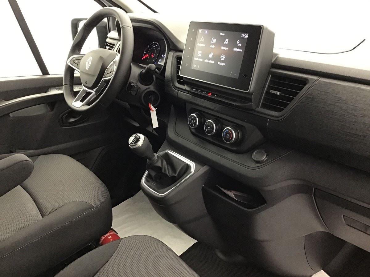 RENAULT TRAFIC L2H1 ADVANCE 2.0 DCI 150