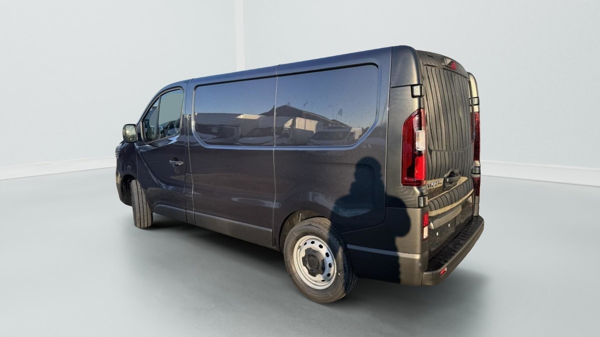 RENAULT TRAFIC L1H1 2.0 BLUE DCI 150CH BVA FOURGON FOURGON ADVANCE