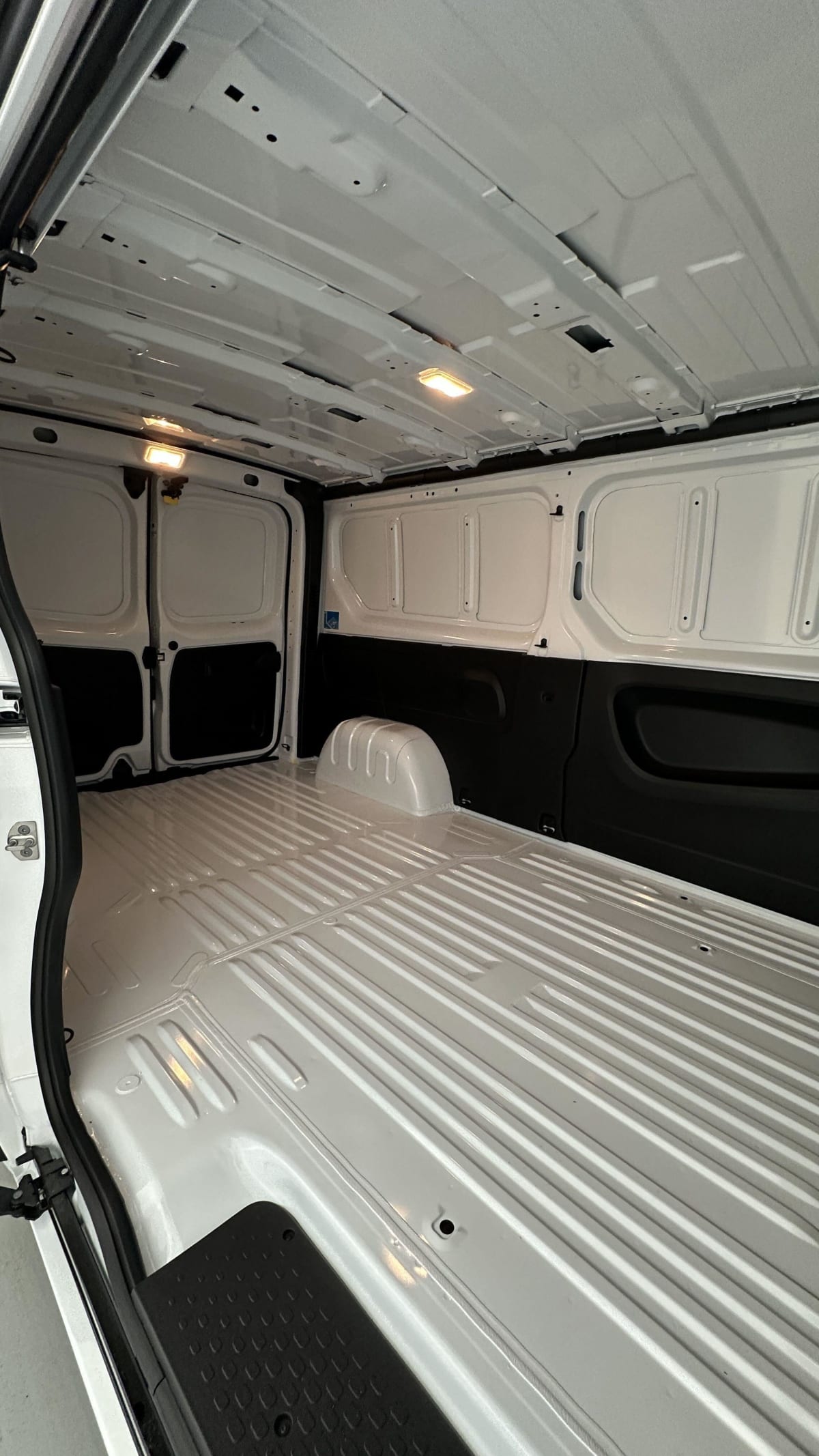 RENAULT TRAFIC TRAFIC III(3) L2H1 3000 2.0 BLUEDCI 150CH EXTRA