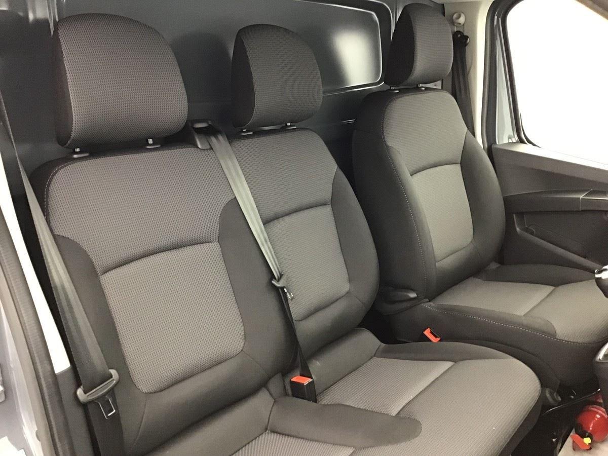 RENAULT TRAFIC L2H1 ADVANCE 2.0 DCI 150