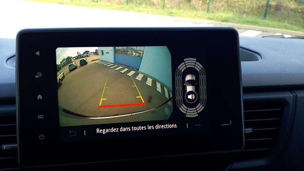 Renault TRAFIC CABINE APPROFONDIE - Image 17