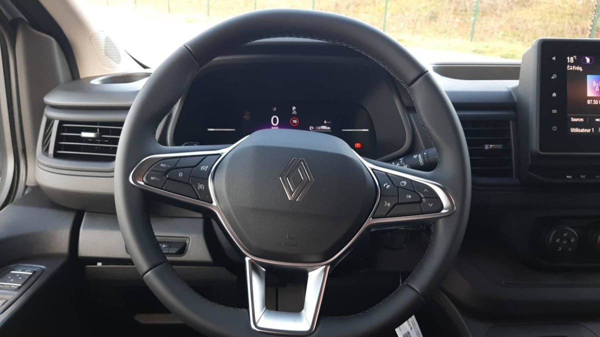 Renault TRAFIC CABINE APPROFONDIE - Image 31