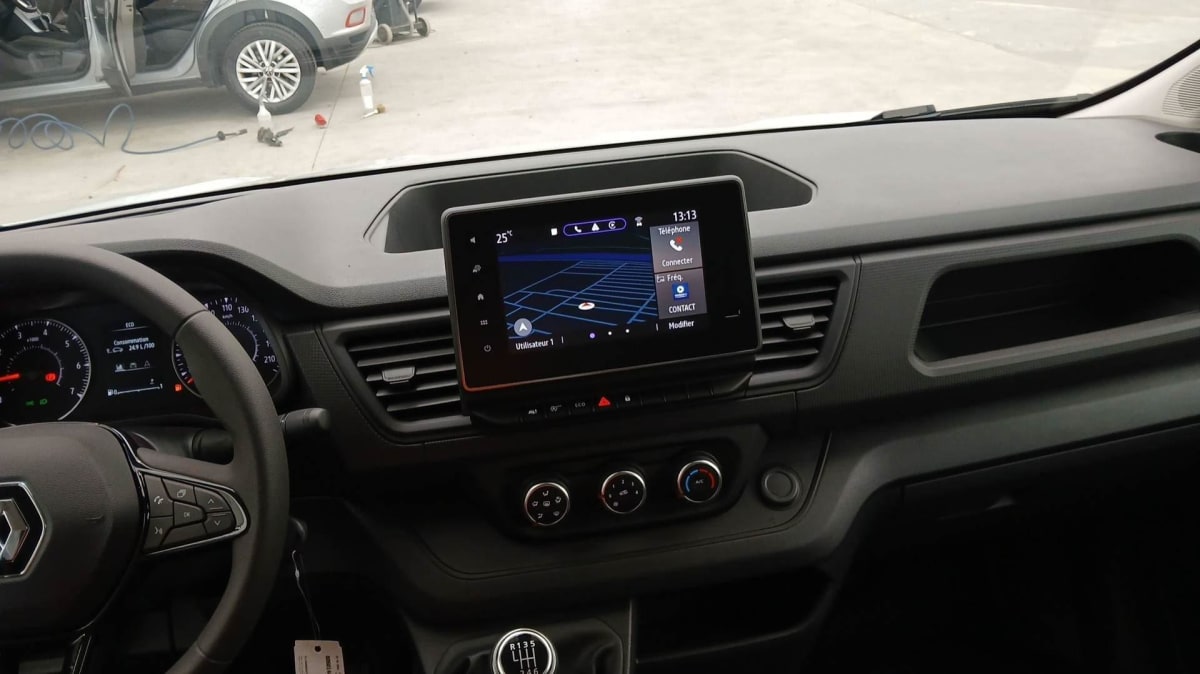 RENAULT TRAFIC FOURGON TRAFIC FGN L2H1 3T BLUE DCI 150 GSR2 ADVANCE