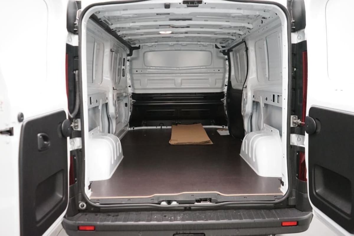 RENAULT TRAFIC FOURGON TRAFIC FGN L2H1 3T BLUE DCI 130 GSR2 ADVANCE