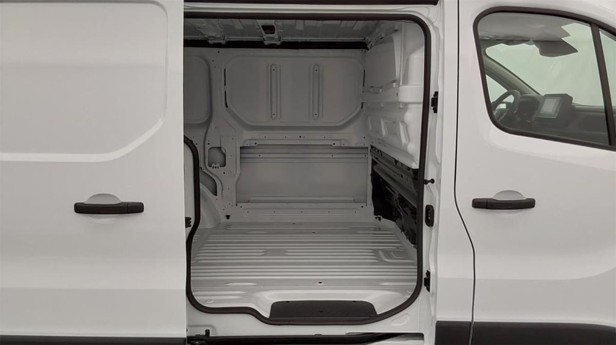 RENAULT TRAFIC FOURGON TRAFIC FG BLUE DCI 150 L1H1 3T AUTO ADVANCE