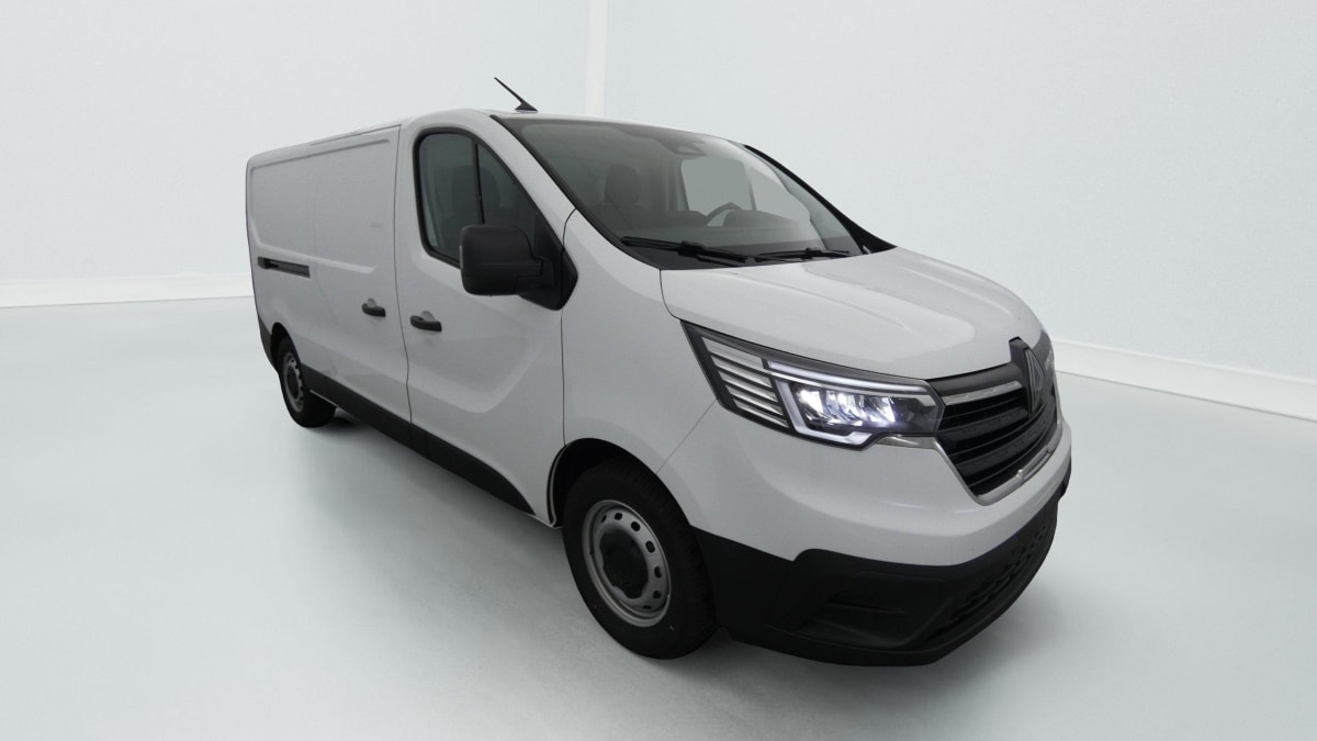 RENAULT TRAFIC - FOURGON L2H1 3T BLUE DCI 130 GSR2 ADVANCE