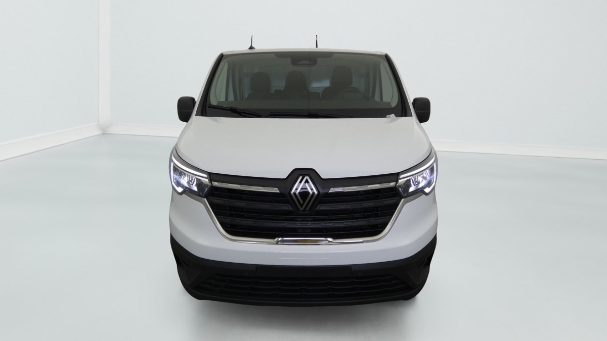 RENAULT TRAFIC FOURGON L2H1 3T BLUE DCI 130 GSR2 ADVANCE