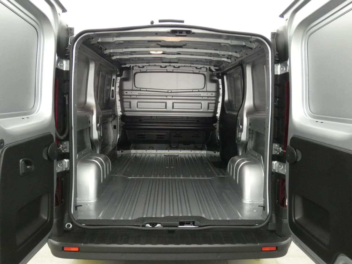 RENAULT TRAFIC FOURGON L1H1 3T BLUE DCI 130 GSR2 ADVANCE