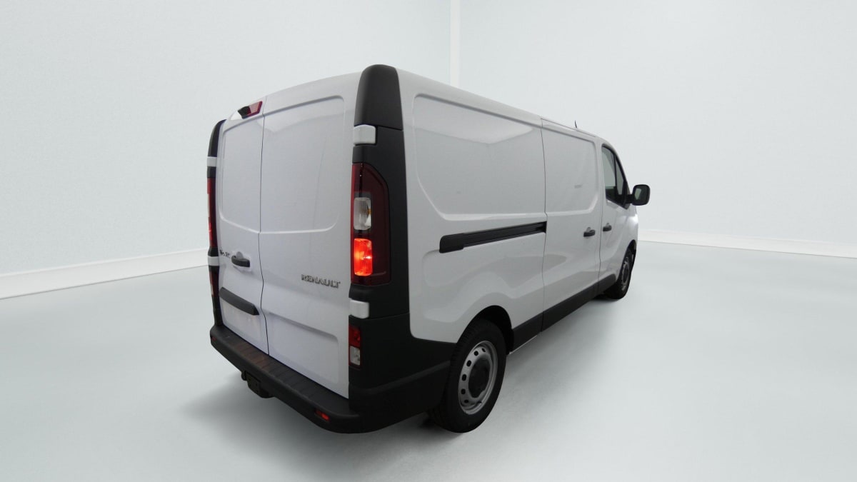 RENAULT TRAFIC FOURGON L2H1 3T BLUE DCI 130 GSR2 ADVANCE