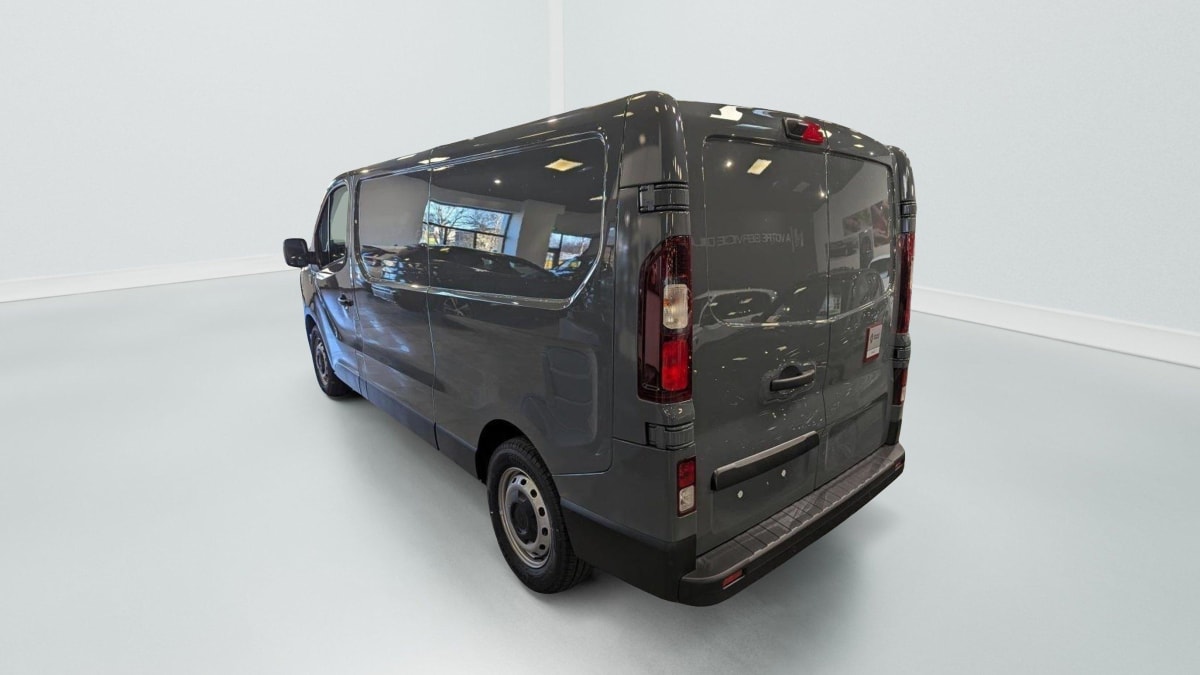 RENAULT TRAFIC FOURGON TRAFIC FGN L2H1 3T BLUE DCI 150 EDC GSR2 ADVANCE