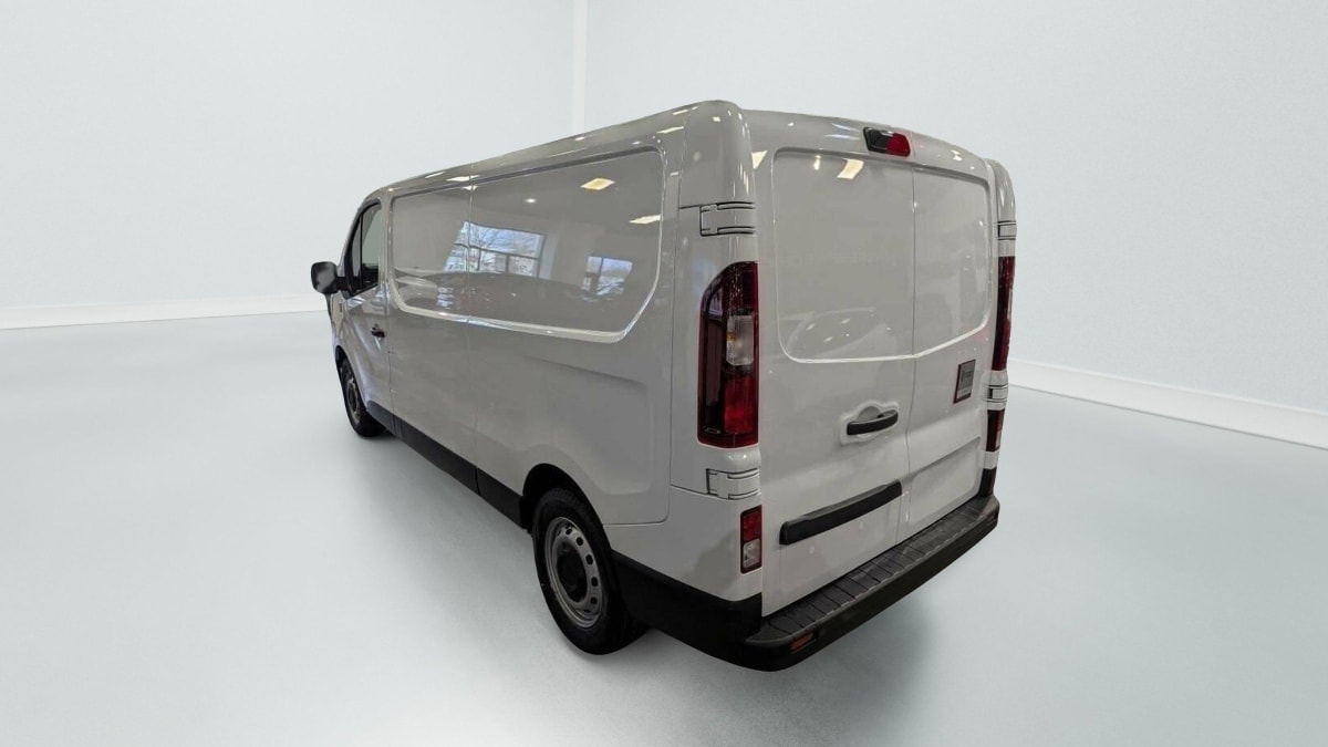 RENAULT TRAFIC FOURGON TRAFIC FGN L2H1 3T BLUE DCI 150 EDC GSR2 ADVANCE